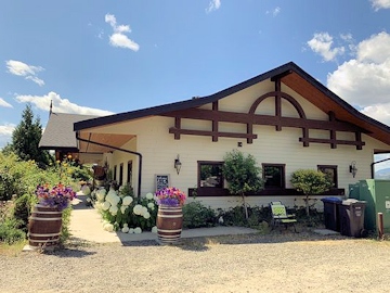 Ancient Hill Vineyards and Winery 